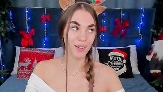 EmilyMill webcam video 101220232320 engaging live cam girl