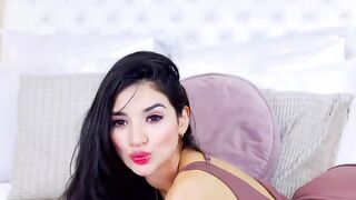 April webcam video 151220230407 stunning cam girl model