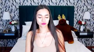 OliviaWayns webcam video 151220230406 juicy adult cam model