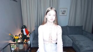 _magic_smile_ 2023-12-18 1918 webcam video