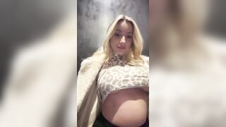 EveRosee big tits blonde handbra boobs flash webcam video 151220231344 OMG i cant stop jerking on you