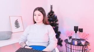 ElwineBeeson webcam video 1222231225 6 resplendent cam girl model