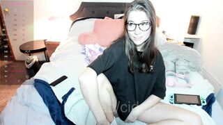 cidergal69 2023-12-23 0724 webcam video