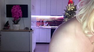 kiradivine 2023-12-23 1942 webcam video