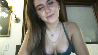 emma_walkerx 2024-01-04 0306 webcam video