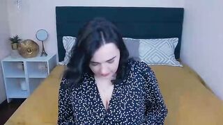 LesleyPaige 2024-01-08 2215 webcam video