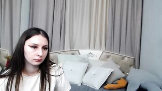 JannieSweet webcam video 110124 1 cum three times on this webcam pussy