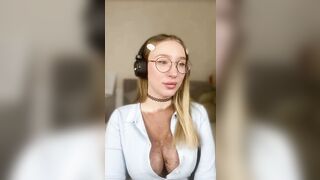 JulieannaAutumn webcam video 115241007 fucking hell i want to taste your pussy