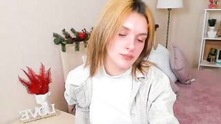 JenniferPort webcam video 110124 3 Is it possible to have threesome with you