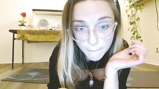 bakedmommy 2024-01-19 0830 webcam video