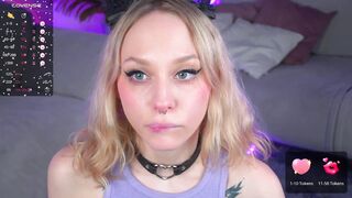 nikkisilk 2024-01-25 1900 webcam video