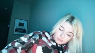 thtqunt 2024-01-28 2248 webcam video