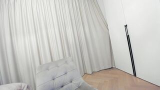 ehotlovea 2024-02-17 0318 webcam video