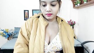 AdrianaReyez webcam video 1002241211 2 stunning camgirl