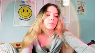 thisisamelia 2024-02-18 1518 webcam video