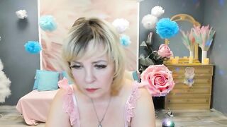 LeslieMines webcam video 0602241713 1 drop-dead live performing cam girl