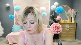 LeslieMines webcam video 0602241713 1 drop-dead live performing cam girl