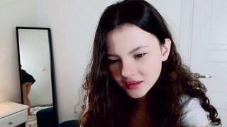 curly_lina 2024-02-21 0648 webcam video