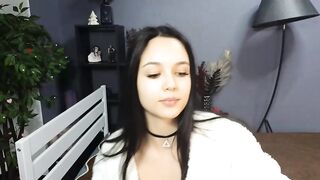 CarolineLilac webcam video 0602241713 enticing live cam girl