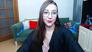 AliceErnle webcam video 0702241306 webcam model likes role plays dirty talk blowjob deepthroat with toys