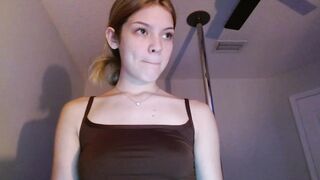 miafosterx 2024-02-27 0254 webcam video