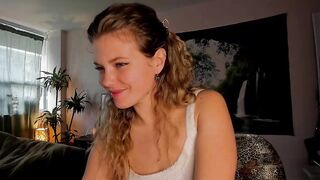 katekacao 2024-02-28 1940 webcam video