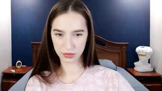 EvaMoores webcam video 220220241136 statuesque cam girl model