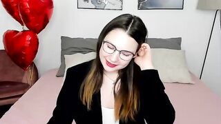 SelenaRousey webcam video 2802241201 comely cam girl model