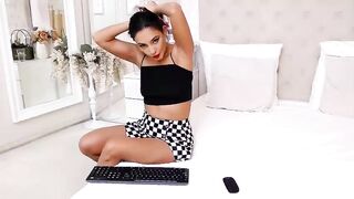 JocelynKeys webcam video 080324824 1 Webcam girl helps to discover new areas of pleasure and create unforgettable moments