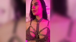 AdeleCohen webcam video 100324958 2 mposing cam girl model