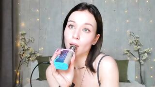 AlinaBaier webcam video 1803240701 superb cam girl model