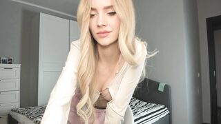 aria_muv 2023-06-29 1745 webcam video