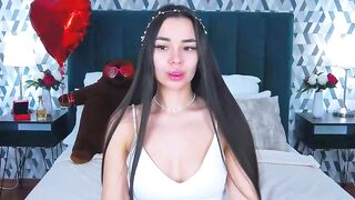 EmmyLee webcam video 2403242203 gorgeous webcam girl knows how to cum fast