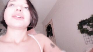 uhhottie 2024-03-30 0652 webcam video