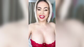 KateJordann 2024-04-04 1856 webcam video