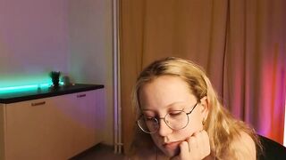 TayteGrandy 2024-04-04 2344 webcam video