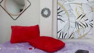 wanda_liones 2024-04-10 0300 webcam video