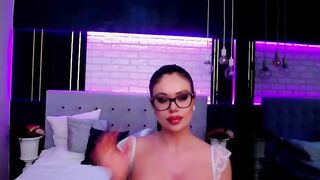 BrienneDavis webcam video 0804241829 3 I really like her makeup and innovate of every day with herself 
