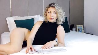 AbbyHeard webcam video 070420240134 symmetrical cam girl model