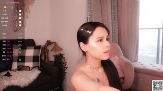 mysticxkitty 2024-04-11 1852 webcam video