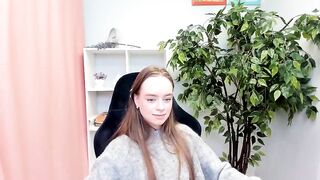 LynnBricks webcam video 0304241914 fine live performing cam girl