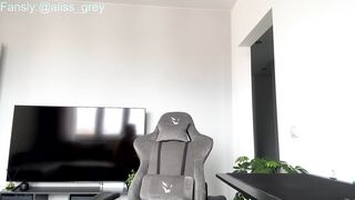 alissgrey 2024-04-14 0700 webcam video