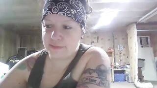 chastity_dumptruck_garage 2024-04-15 0328 webcam video