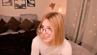 AlaskaMiass webcam video 1404241937 1 1 kind caring compassionate webcam girl