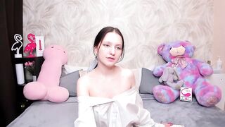 MiaDozers webcam video 1404241937 5 You really turn me on