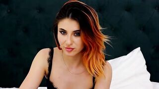 KarlaPauline webcam video 2204241042 2 1 symmetrical cam girl model