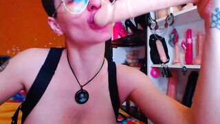 cuminmenowbby 2024-04-25 1516 webcam video