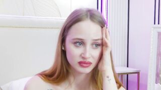 GraceLoran webcam video 1904241128 2 11 resplendent cam girl model