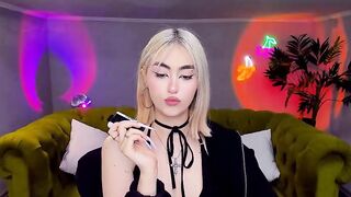 BonnieDunce webcam video 2204241042 OMFG i would love to suck your nipples