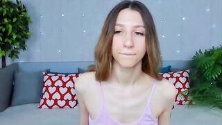 LilyAvery 2024-04-29 1508 webcam video